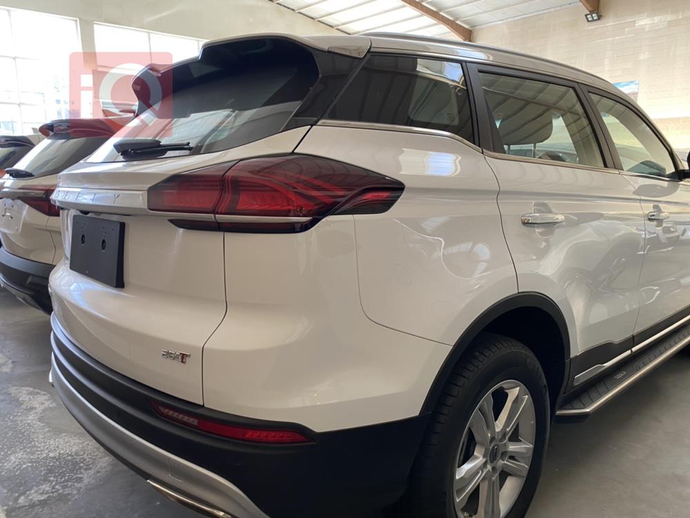 جيلي أزكارا